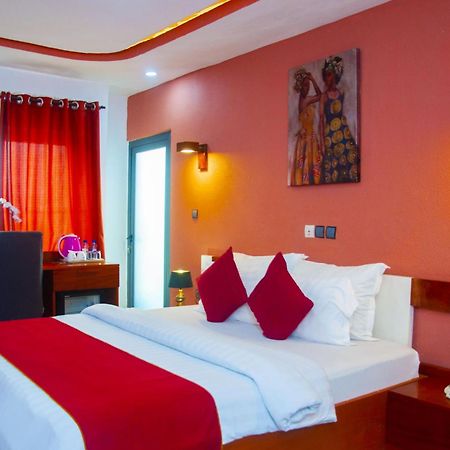 Hotel La Casa Cielo كوتونو المظهر الخارجي الصورة