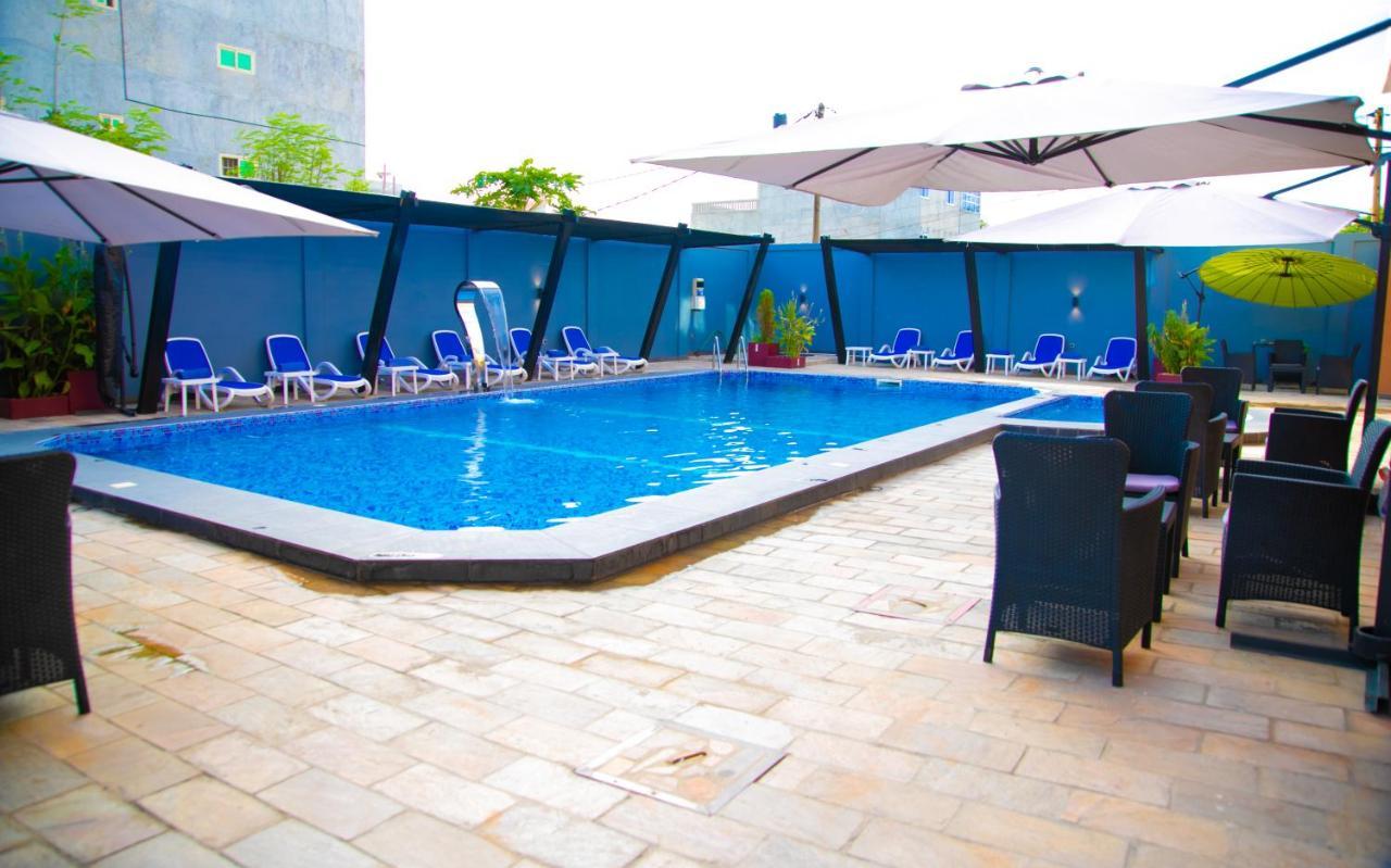 Hotel La Casa Cielo كوتونو المظهر الخارجي الصورة